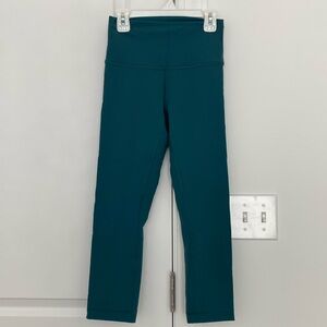 Wunder train 21’ green gasper: lululemon sz4